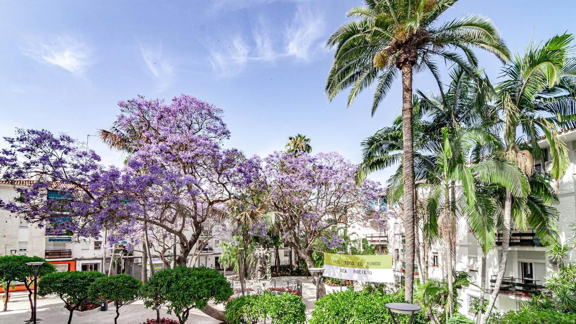 Terr69- Bright City Gem In Charming Old Town Estepona