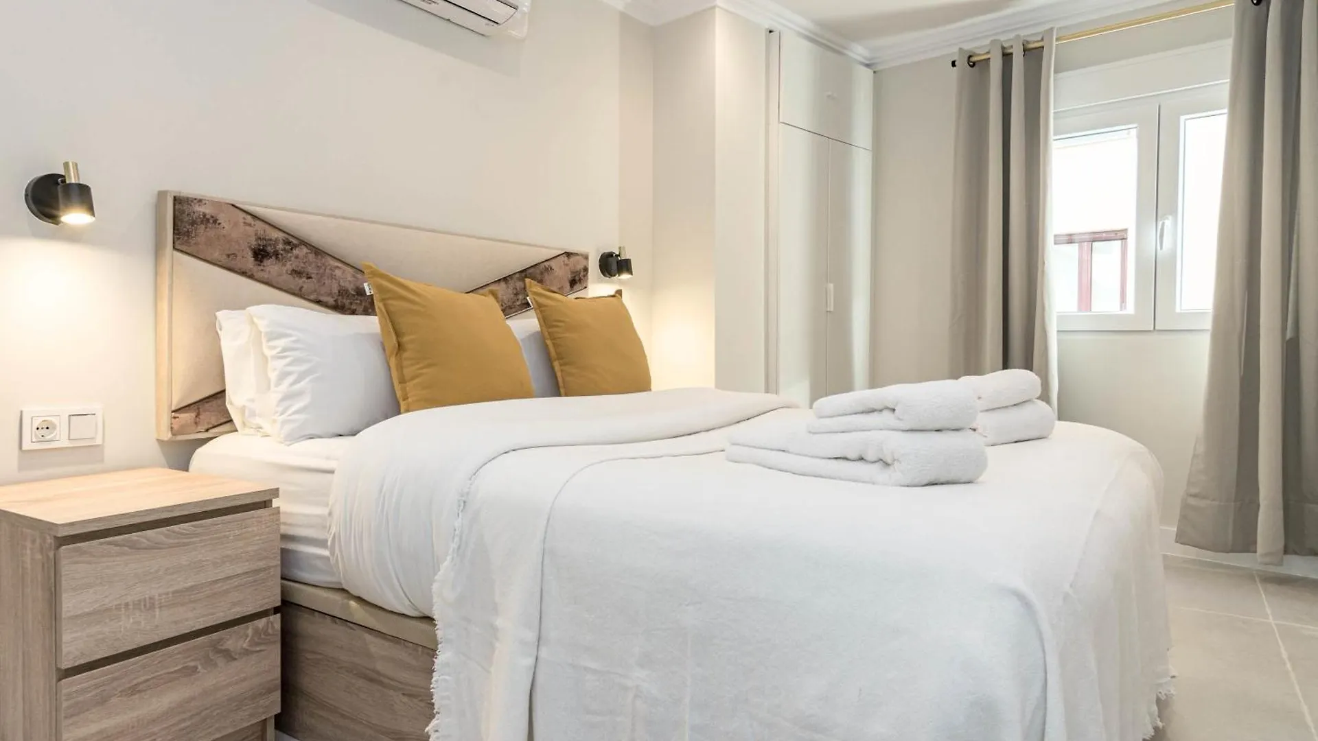 Apartment Terr69- Bright City Gem In Charming Old Town Estepona