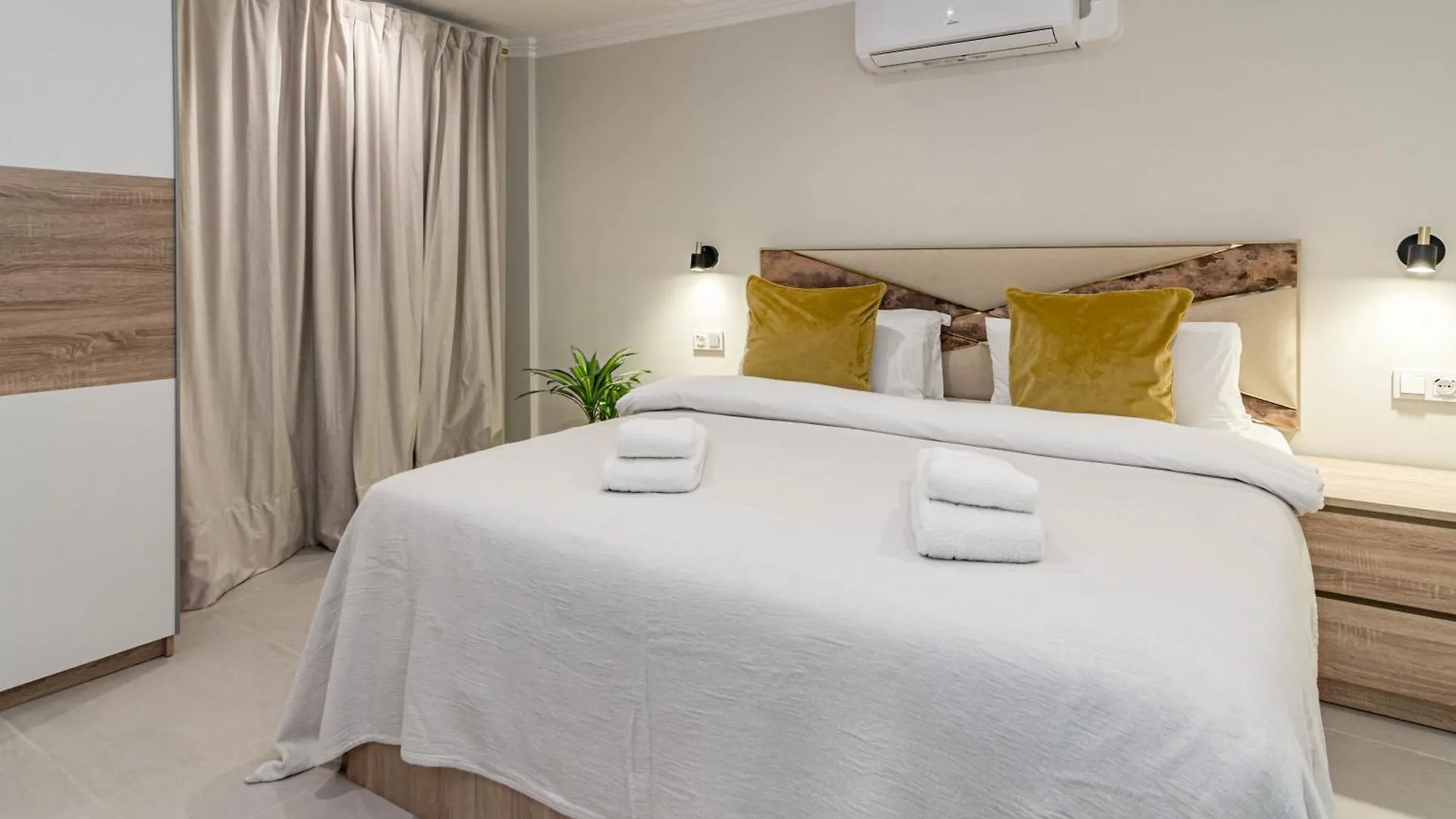 Terr69- Bright City Gem In Charming Old Town Estepona 0*,