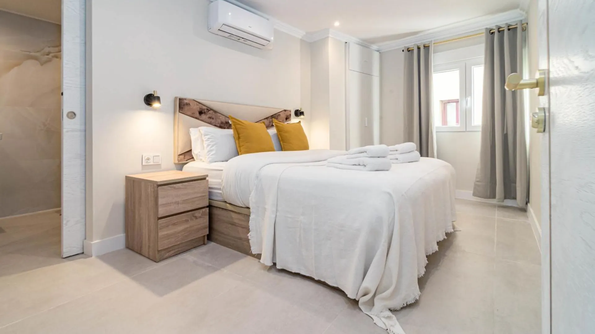 Apartment Terr69- Bright City Gem In Charming Old Town Estepona